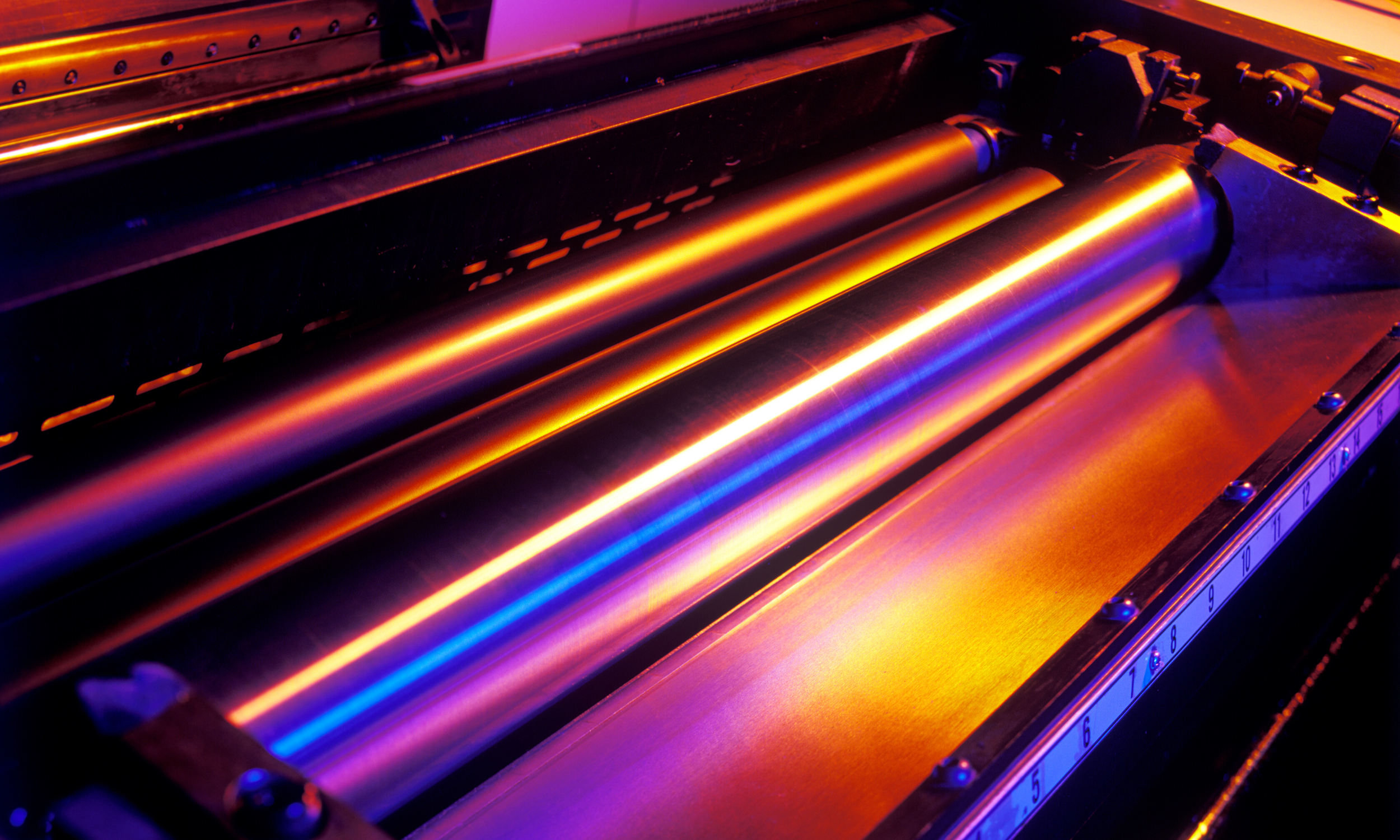 Alexandr Talyzin takes the Graphene Flagship on a deep dive into about his research on printed graphene supercapacitors.