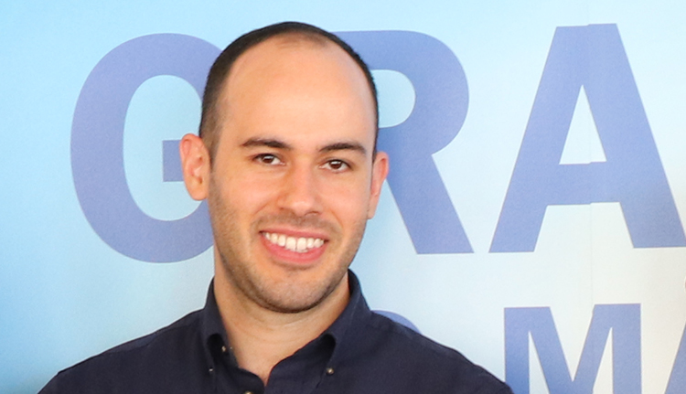 Marcelo Lozada-Hidalgo attended Graphene Study 2015 as a PhD student. Three years later he returned to Graphene Study 2018 as a speaker.