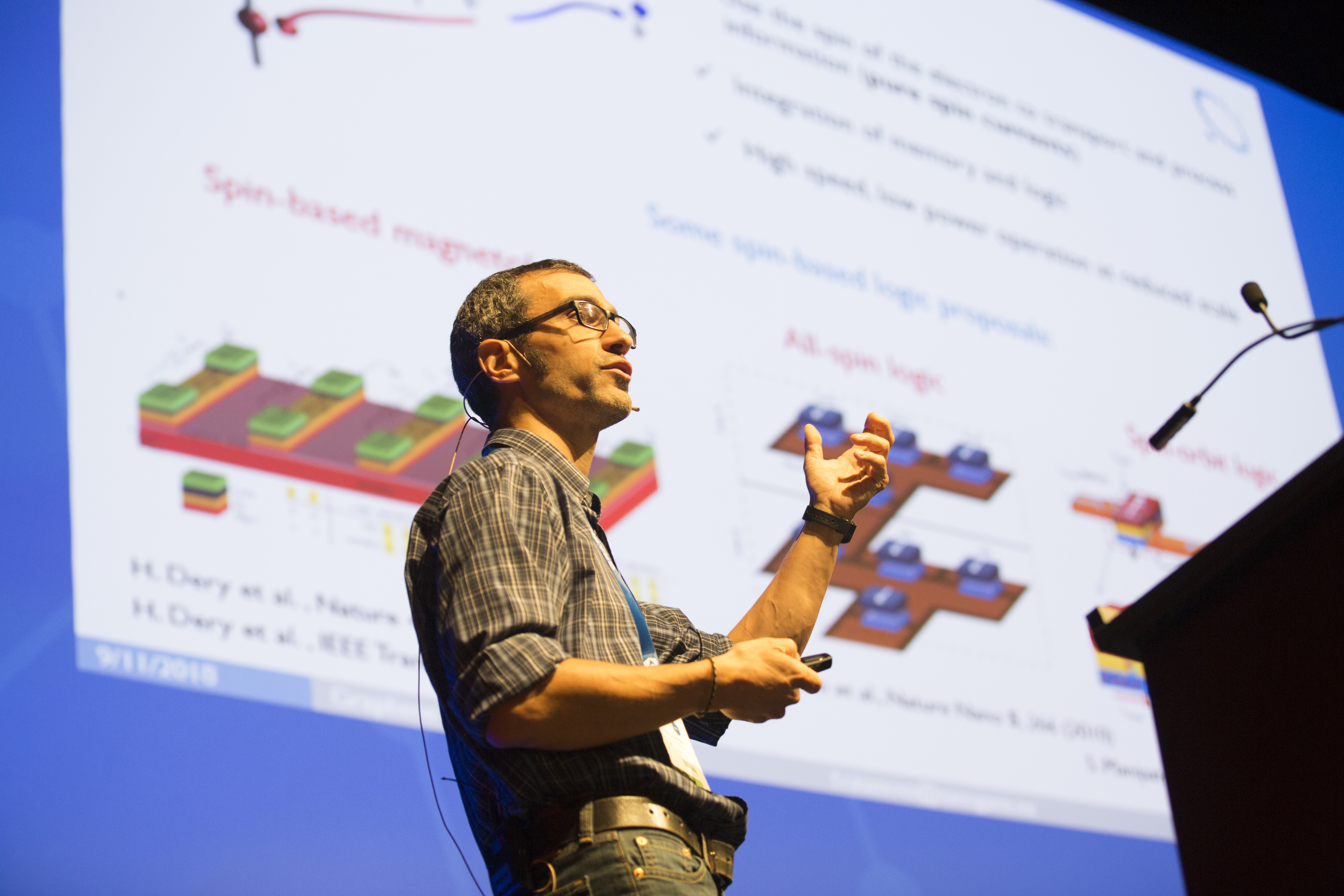 Felix Casanova at the Graphene Week 2018
